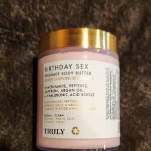 TRULY Birthday Sex Shimmer Body Butter - Soft Pink